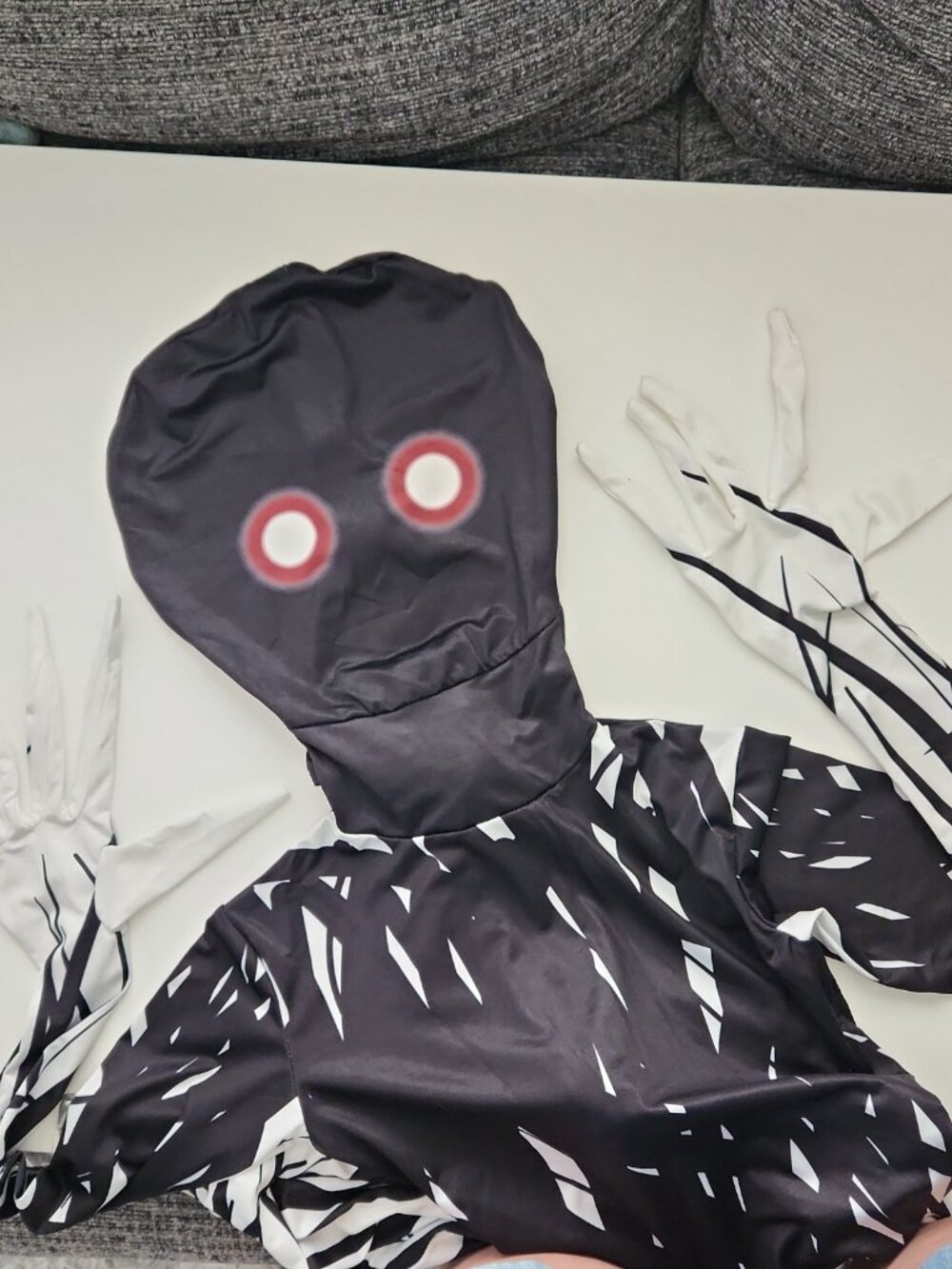 Morphsuit Scary Black White Halloween costume Body Suit Unisex Child M 7-9 years